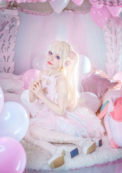 《穿长筒袜的有夫之妇》