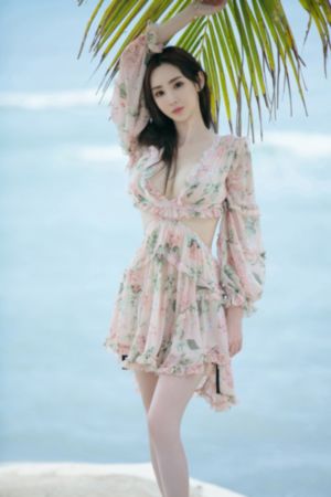 年轻的阿姨2