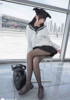 如如影视农场主的三个女儿演
