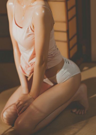 日本动漫内衣办公室