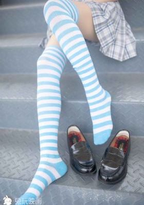 水蜜桃一二二专区