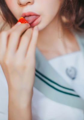 欧美精品在线播放